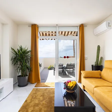 Διαμέρισμα Stunning Flat Next To The Beach-ocean Views