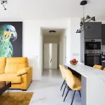 Stunning Flat Next To The Beach-ocean Views Apartmán Los Cristianos (Tenerife)
