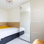 Stunning Flat Next To The Beach-ocean Views Apartmán