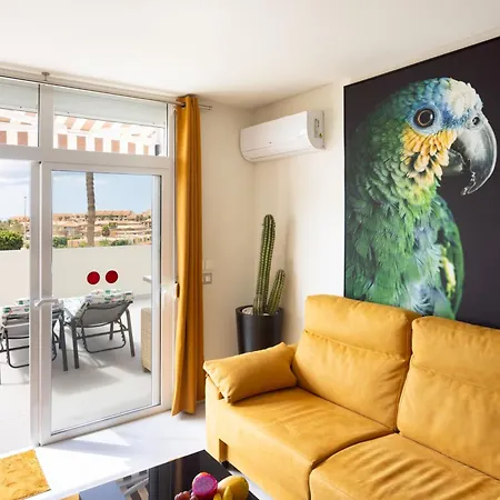 Stunning Flat Next To The Beach-ocean Views Apartment