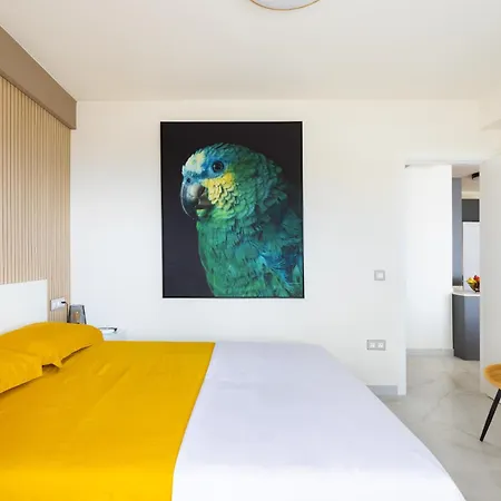 Apartment Stunning Flat Next To The Beach-ocean Views