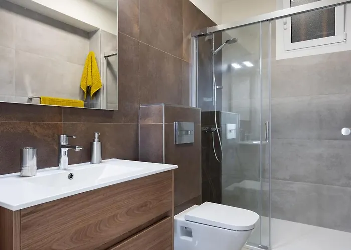 Stunning Flat Next To The Beach-ocean Views Appartement *